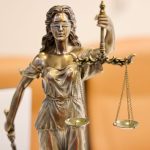Derechos del usuario y condiciones de uso en plataformas digitales