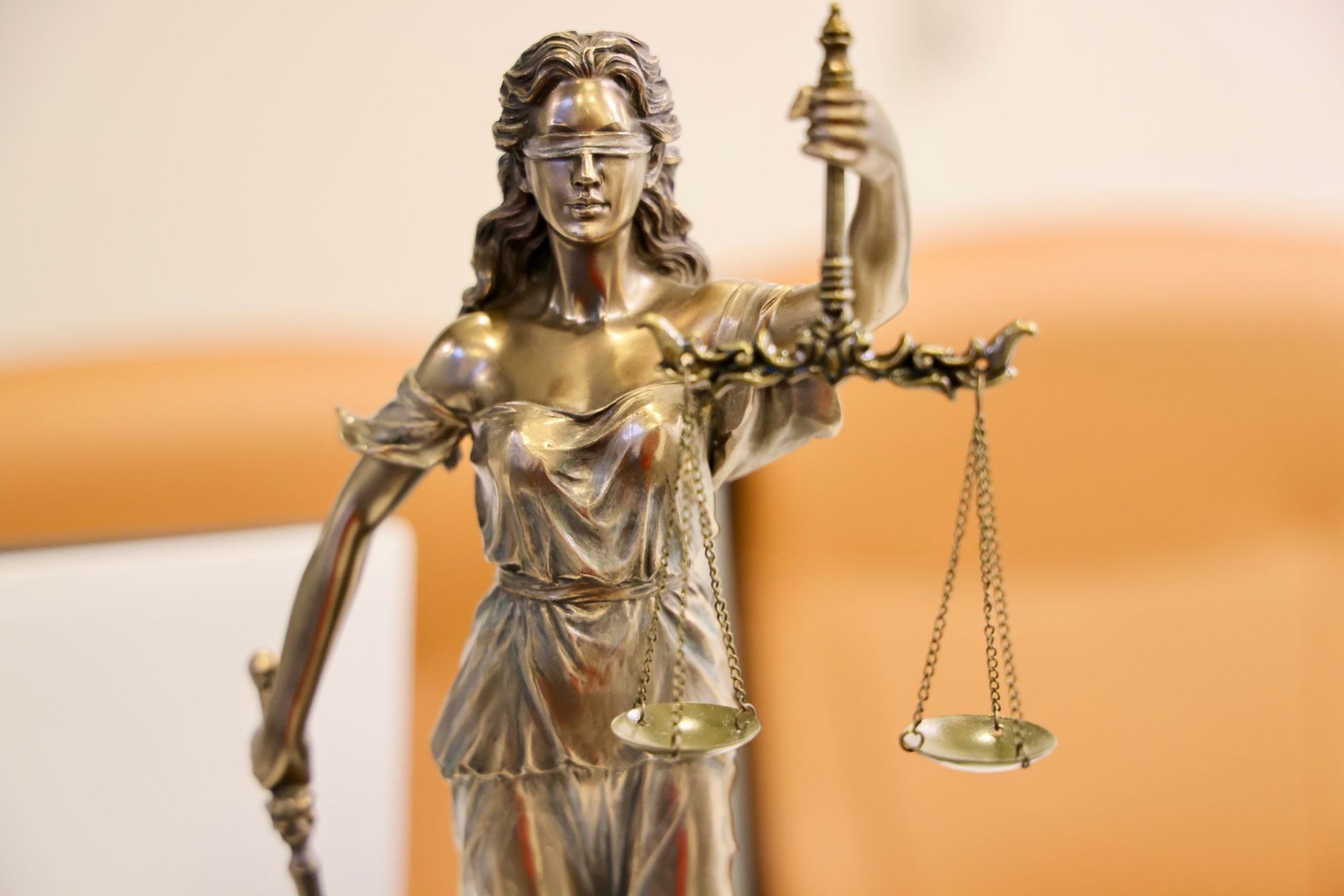 Derechos del usuario y condiciones de uso en plataformas digitales