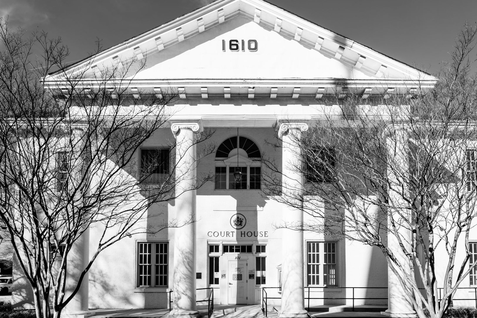 Divorce Filing Procedures at the 18th Judicial District Court
